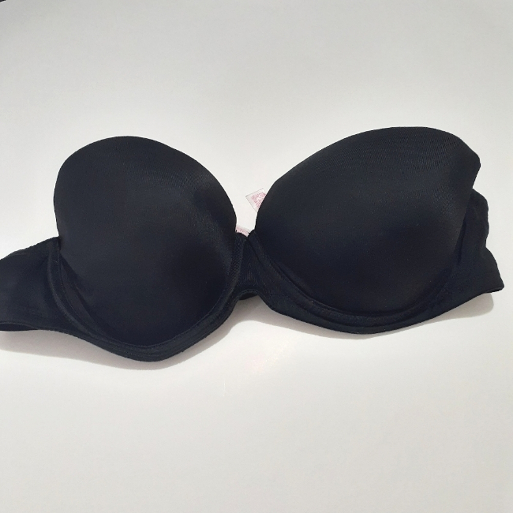 🌊PINK VS Black Strapless Wire Padded Bra